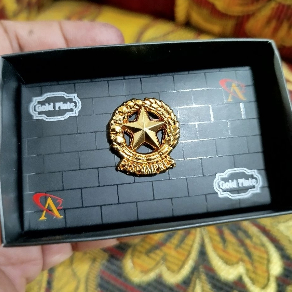 brevet wing pin kerah paspampres