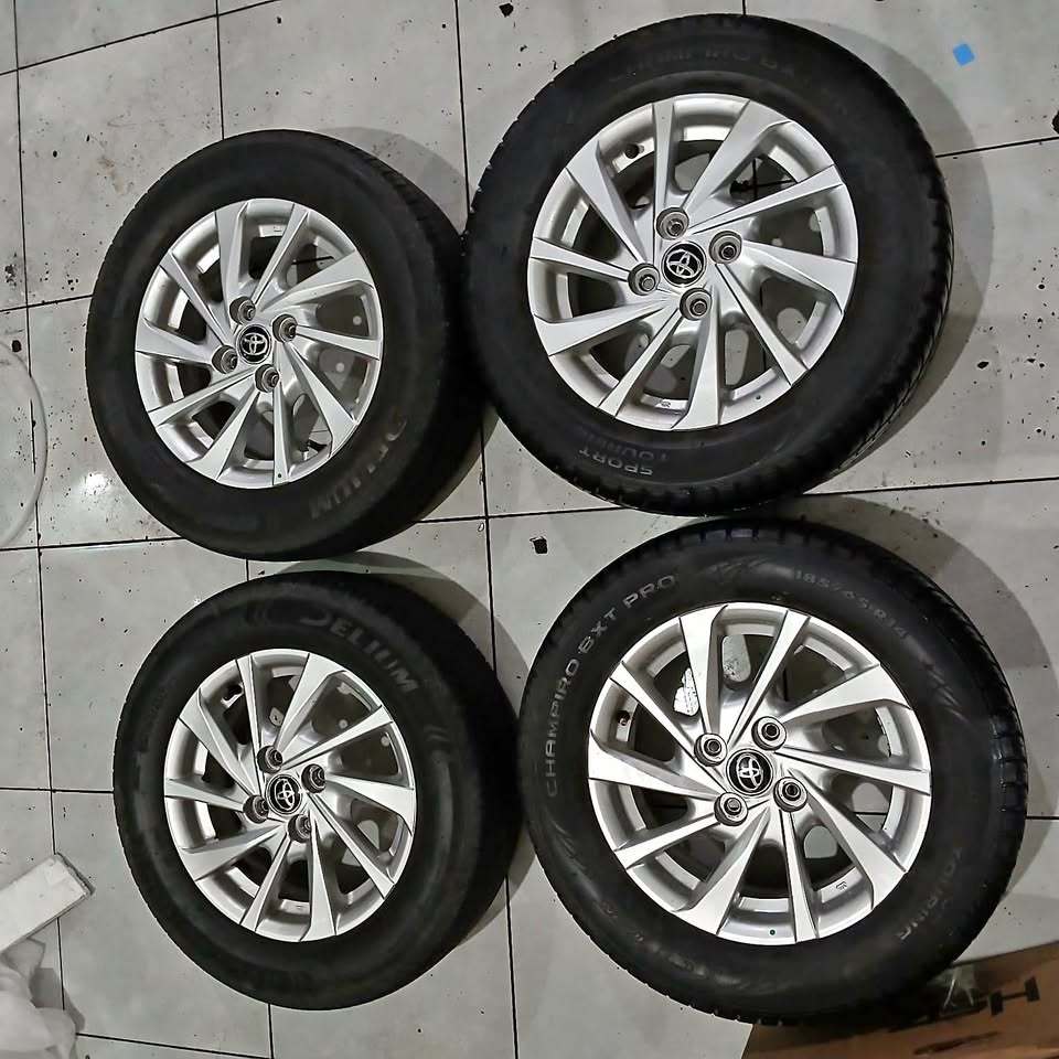 Velg Mobil Oem Agya Ring 14 Sama Ban Bisa Tt
