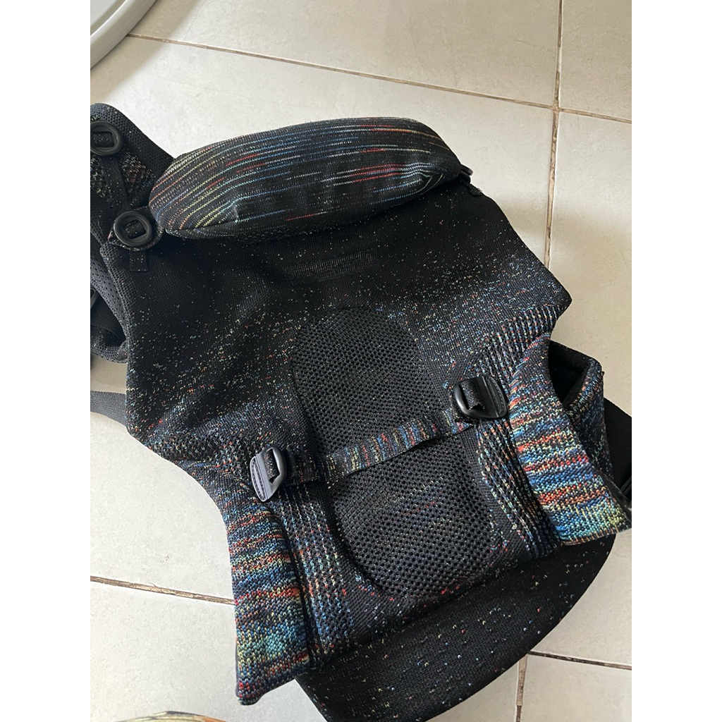 Gendongan SSC Airy Knit | Mooimom | Preloved