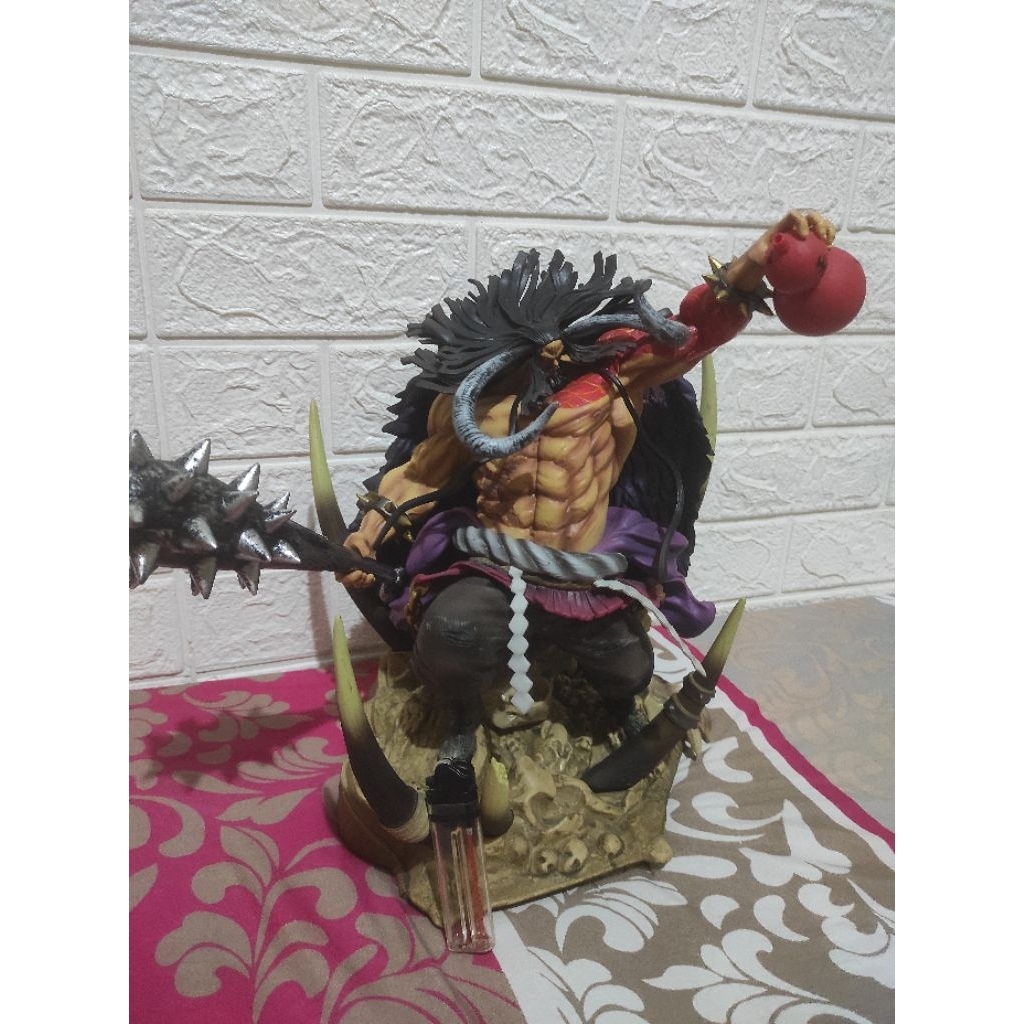 action figure kaido one piece