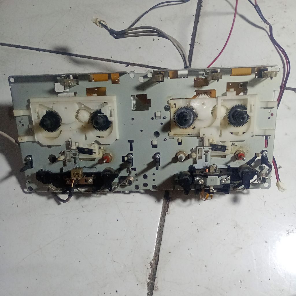 mekanik tape Polytron digital aman normal lihat Poto asli nya Polytron Xcel