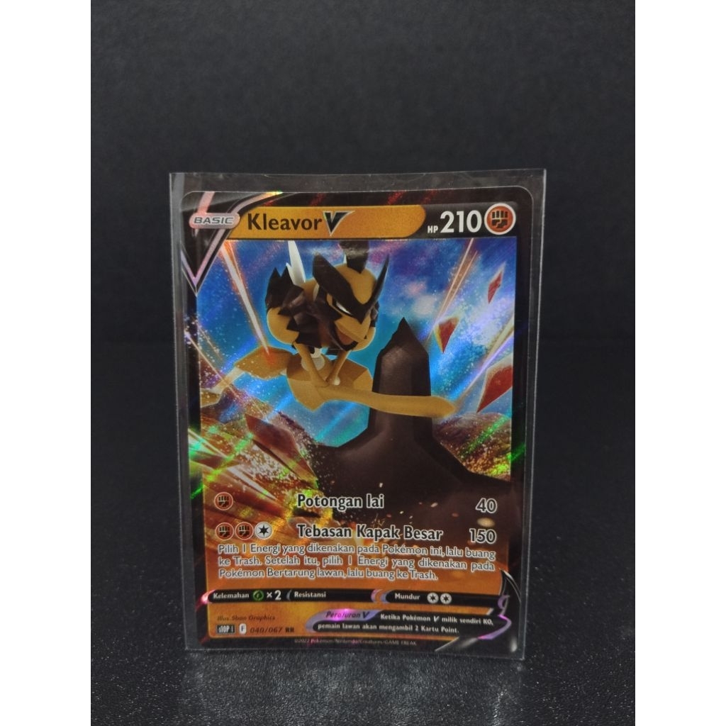 kartu pokemon v kleavor