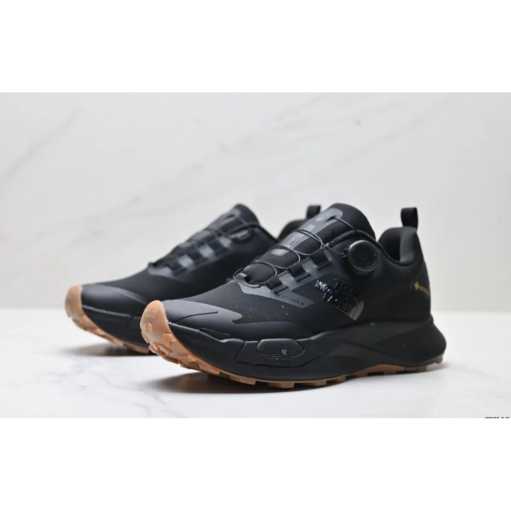 Sepatu Trail Running TNF Vectiv Enduris 4 Gore-Tex Black/Gum