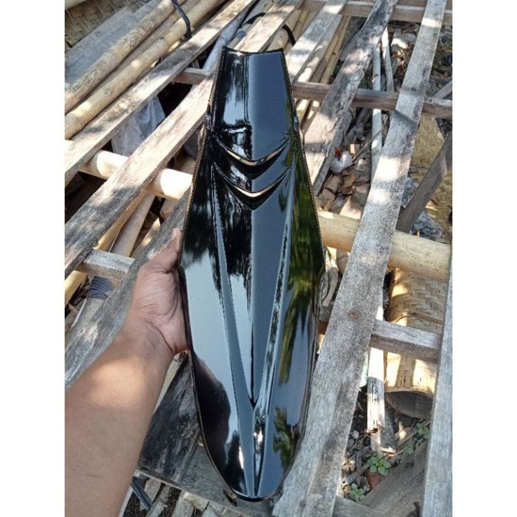 cover body tengah satria fu new facalift lengshil leksil tengah Satria FU WARNA HITAM