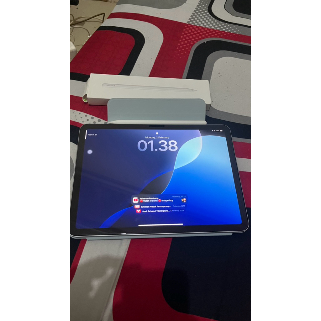 iPad Air M3 11-Inch 128GB Grey + Apple pencil Pro (second) wifi only