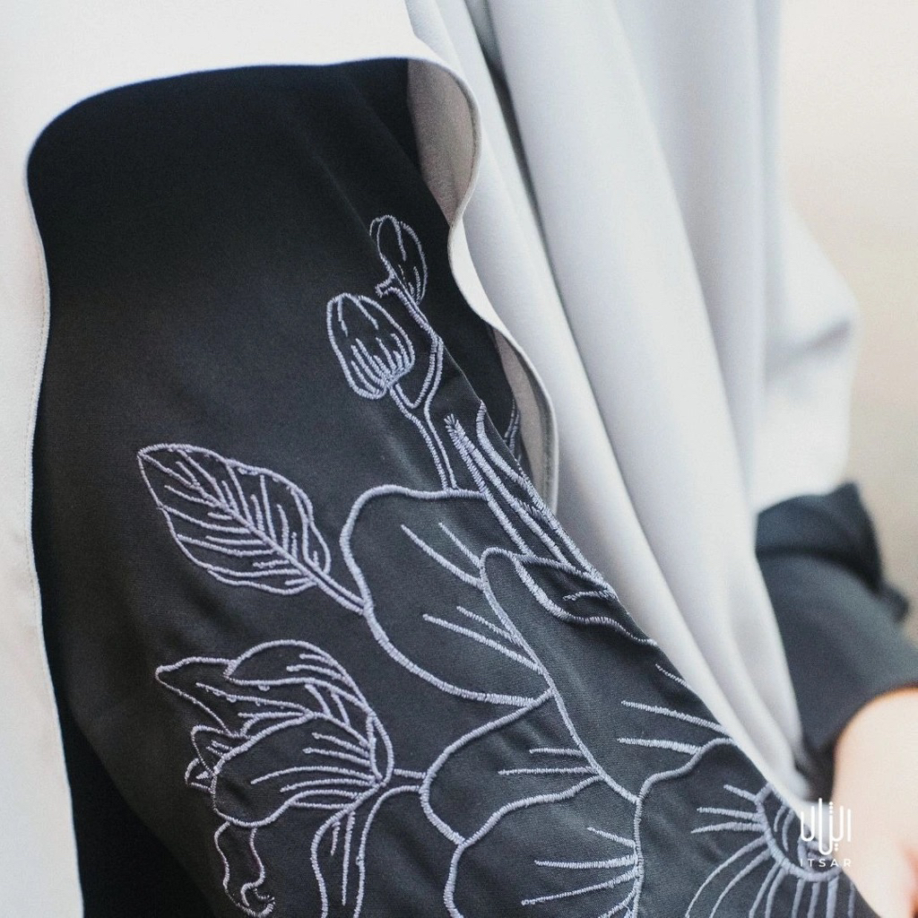 itsar syari samarra embroidery abaya black dan  mecca floral dark cherry marrakech istanbul abaya it