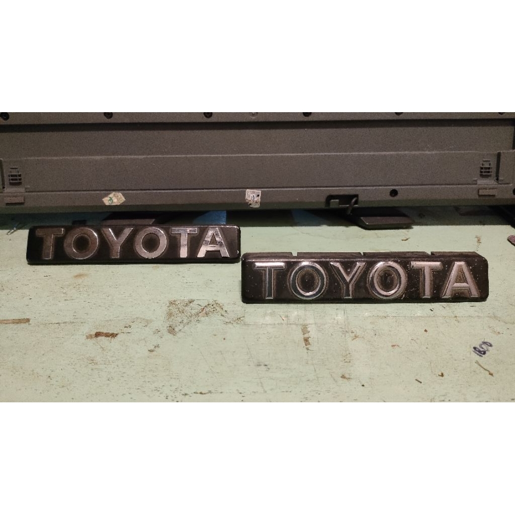 emblem grill corolla twincam original