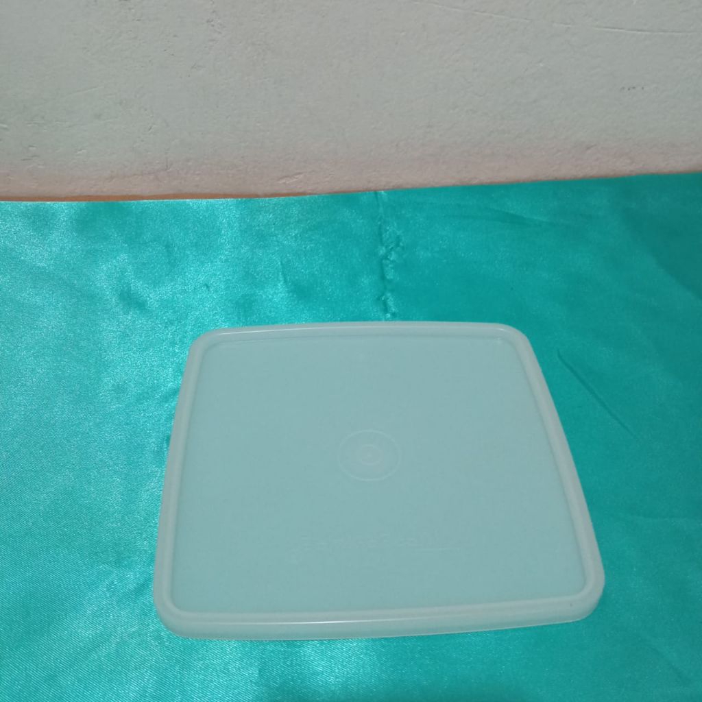 Seal Large Square Away