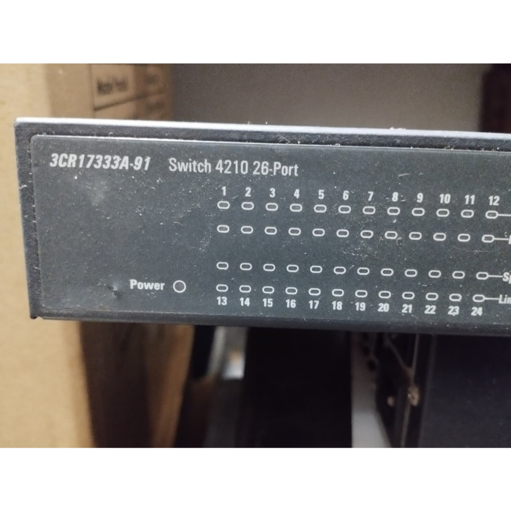 3Com Switch 4210 26 port