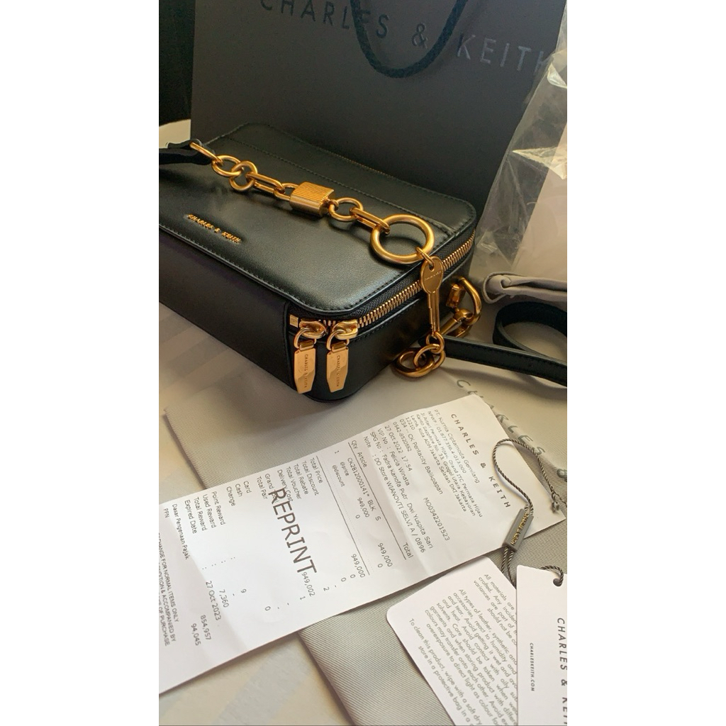 PRELOVED Bag Tas CNK Charles & Keith Chunky Chain Handle