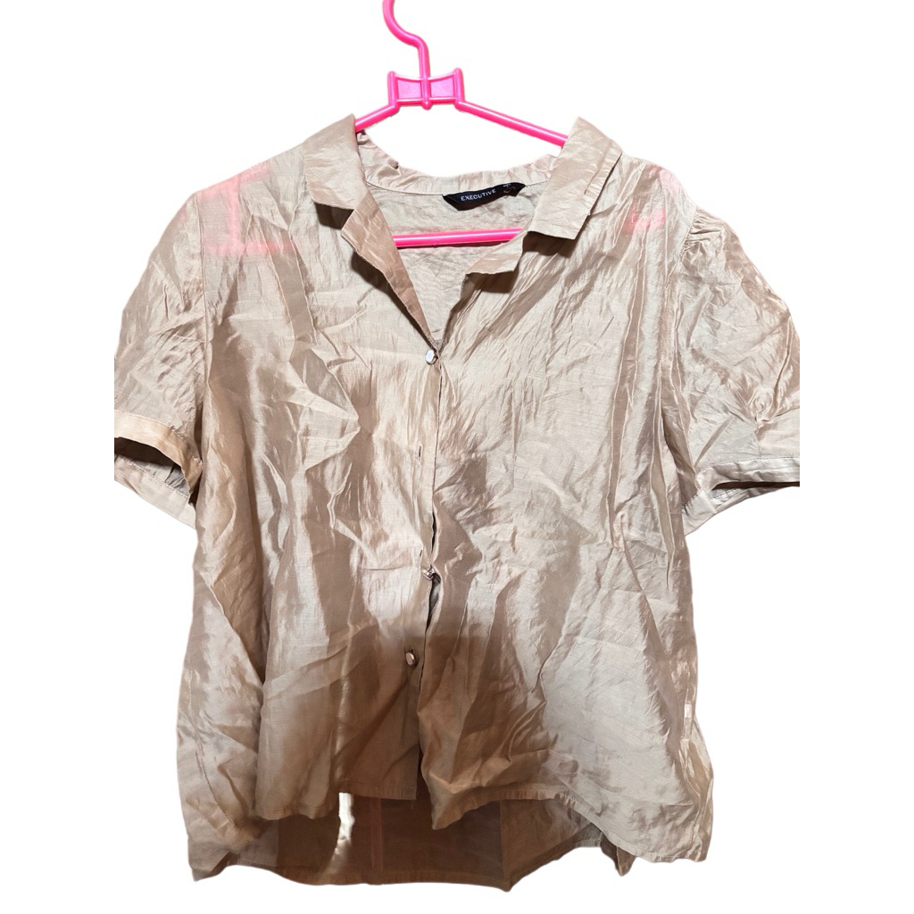 Executive shirt wanita