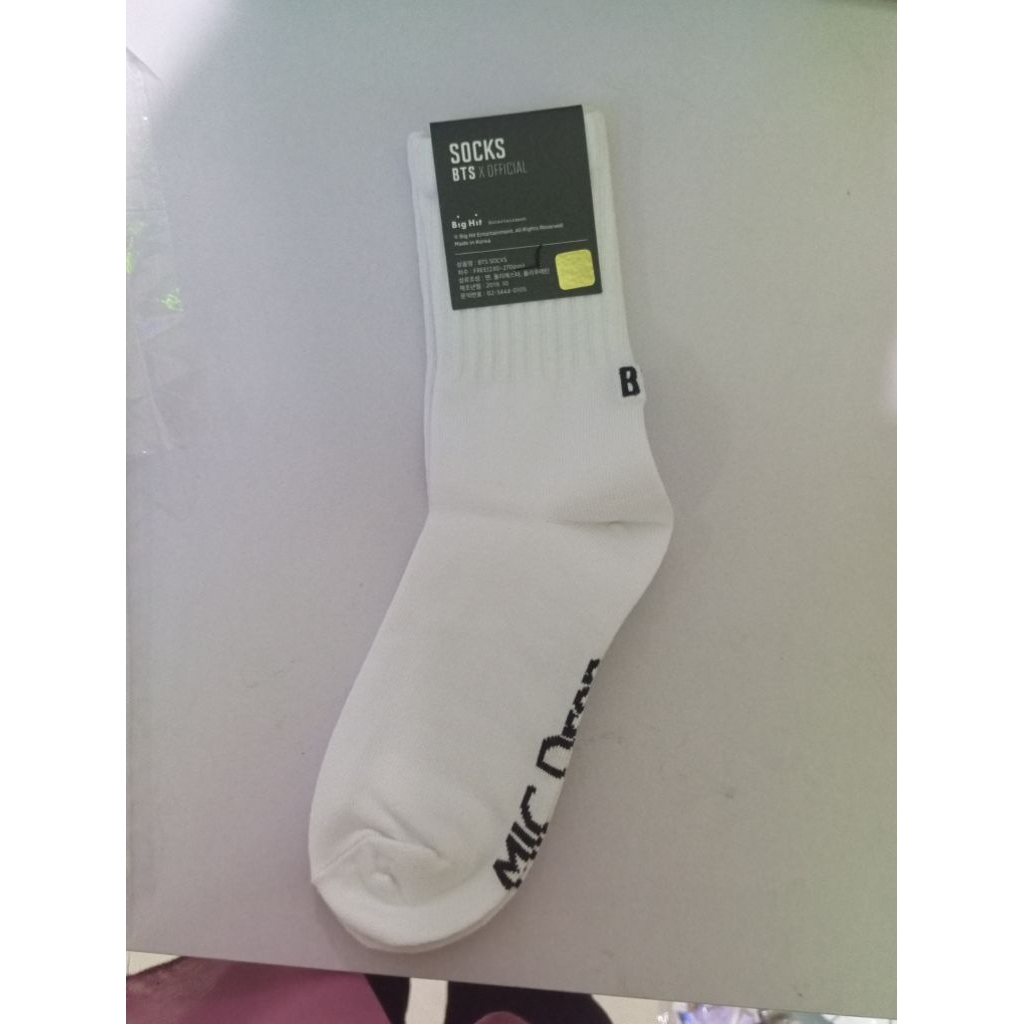 OFFICIAL KAOS KAKI BTS MIC DROP