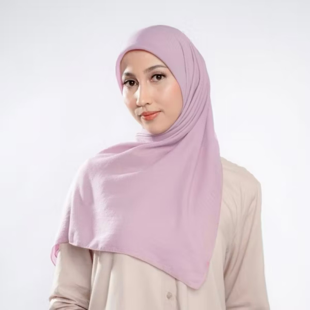 Zoya - Kayla Scarf - Kerudung Hijab Segi Empat Polos - Bahan Voal warna ORCHID