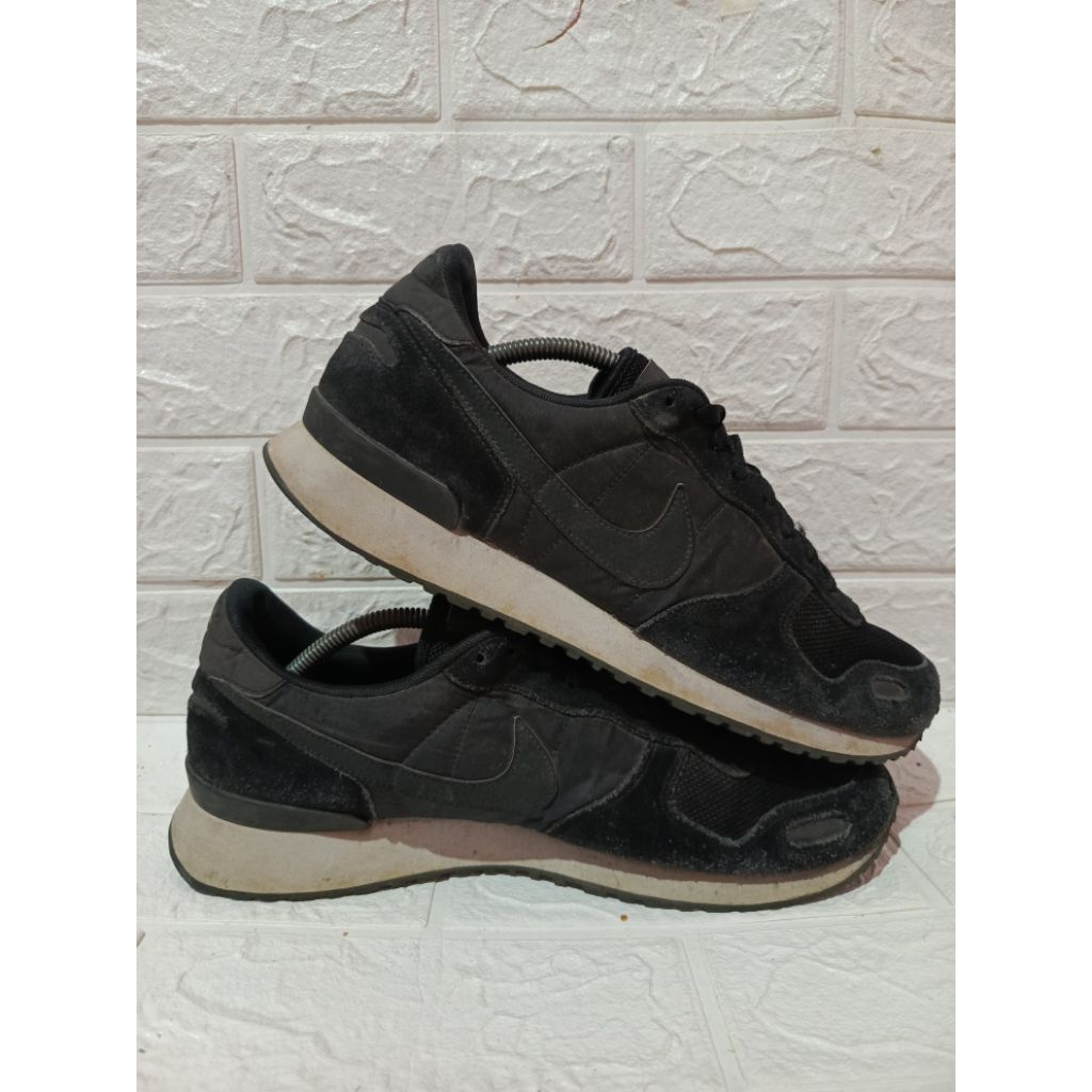 Sepatu Sneakers nk£ Air Vortex Schwarz Black White size - 46