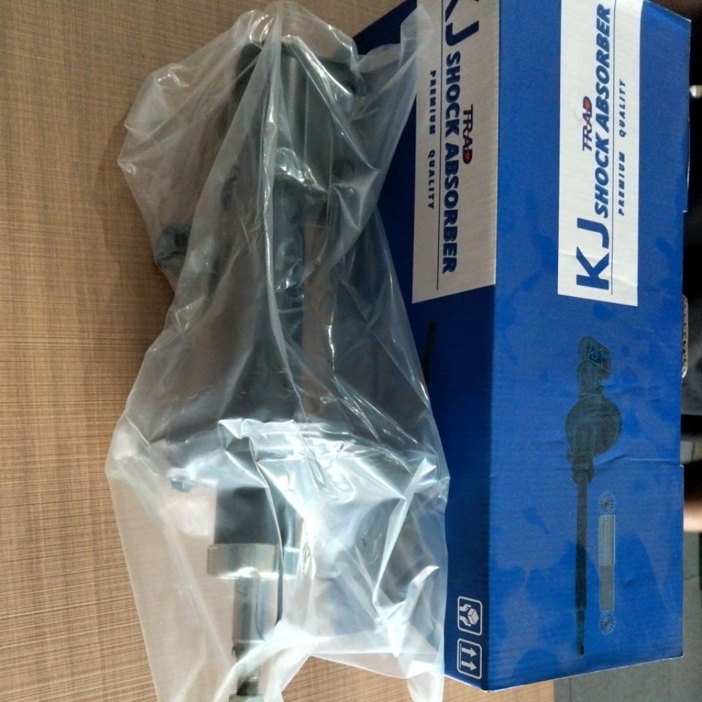 Shok depan Corolla Altis 2001-06