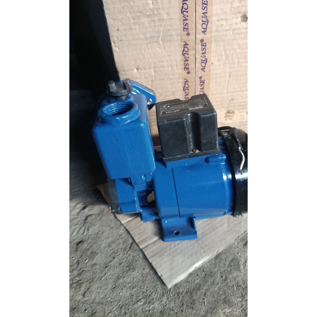 pompa air sanyo panasonic 125 wat non otomatis siap pakai bekas seperti baru