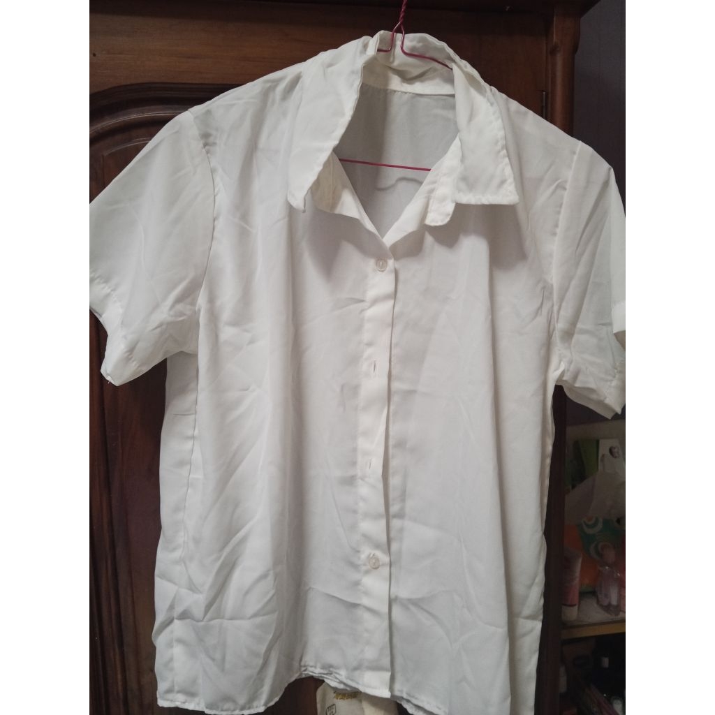 KEMEJA MONALISA WANITA POLOS (PRELOVED)