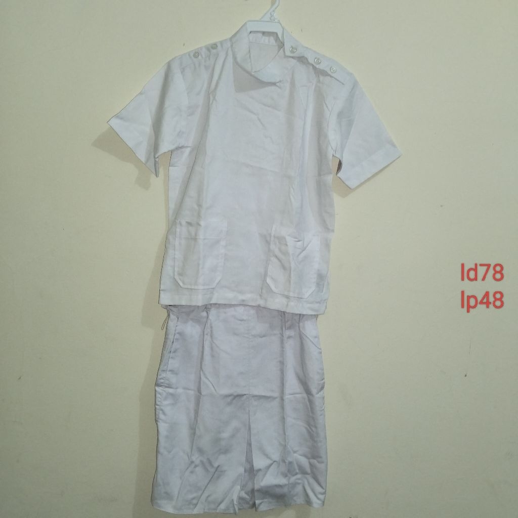 baju profesi dokter kecil / perawat anak TK preloved