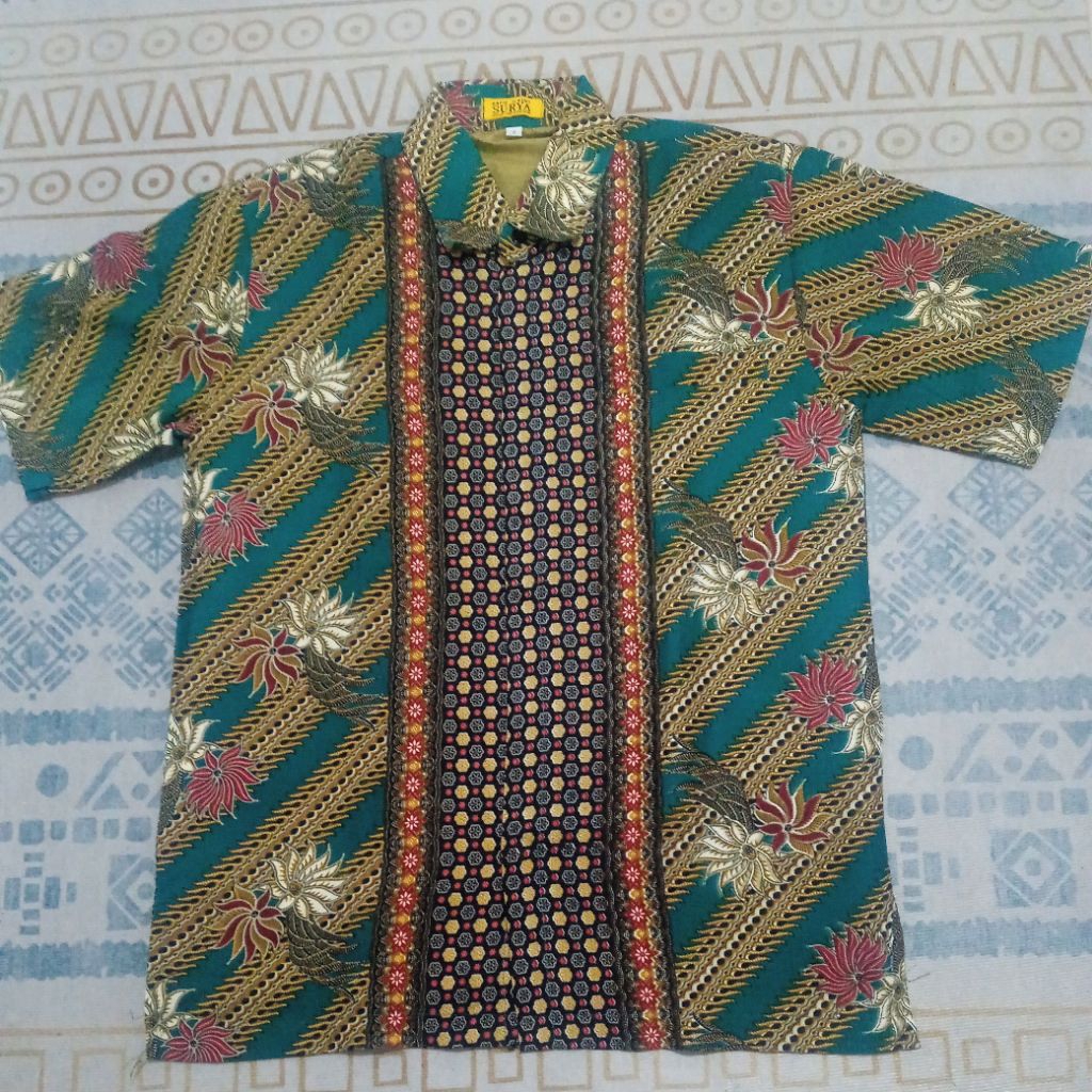 Batik Halus Surya (SOLO)