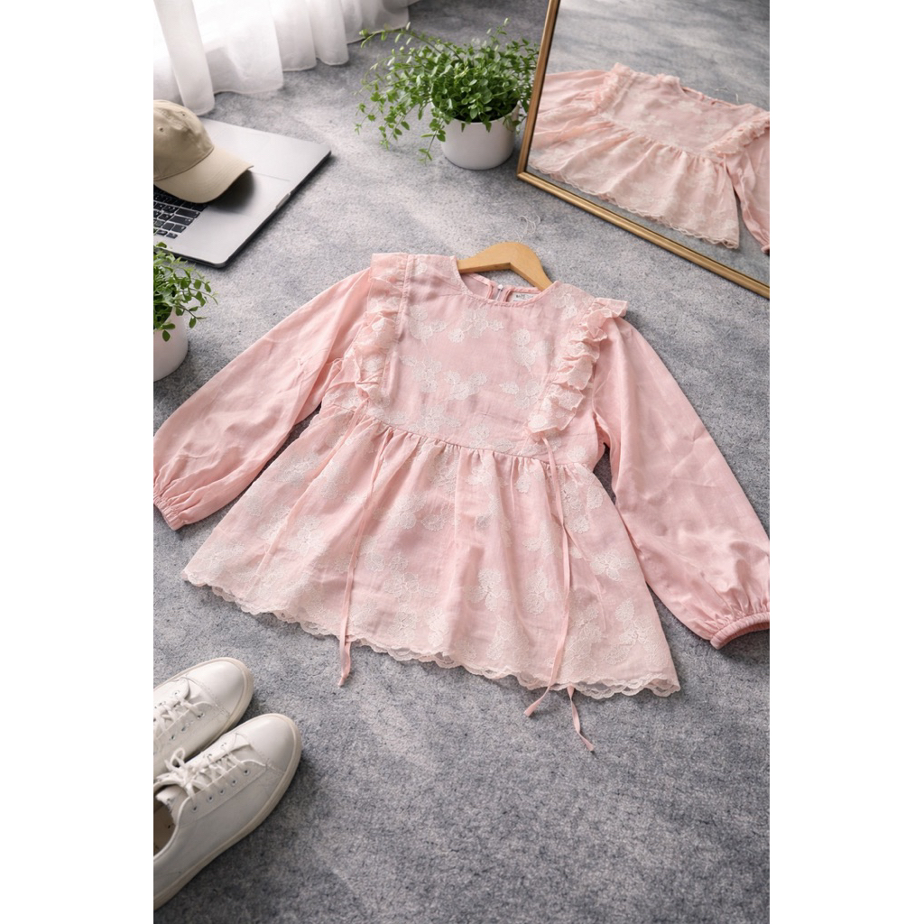 Niewen Collection - Hanae Ruffle Blouse Atasan Peplum Floral Embroidery