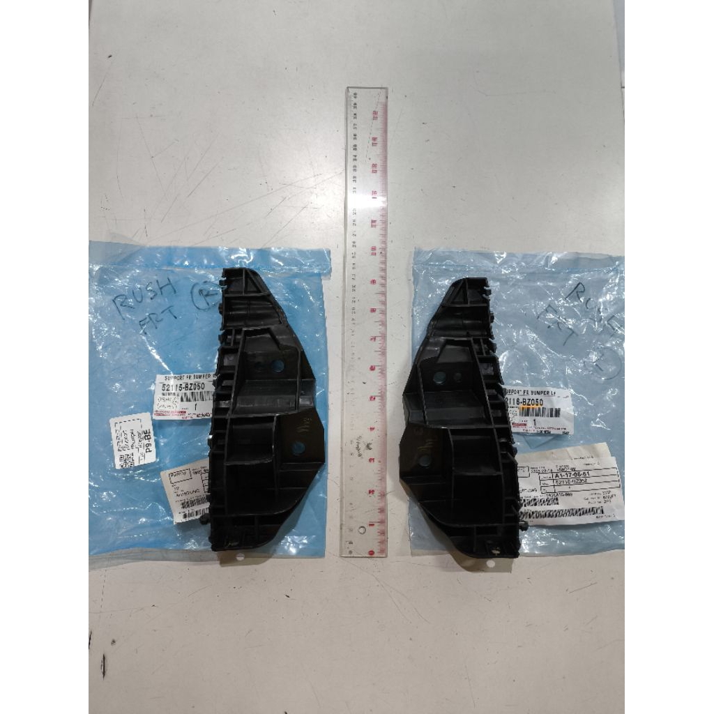 Bracket breket support bumper bemper depan kanan kiri Toyota Rush Daihatsu Terios lama gen 1 tahun 2