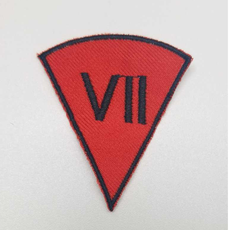 Tanda Kelas Segitiga Custom Nomor / Atribut Sekolah / Bet Kelas Segitiga / Bet Seragam sd smp sma