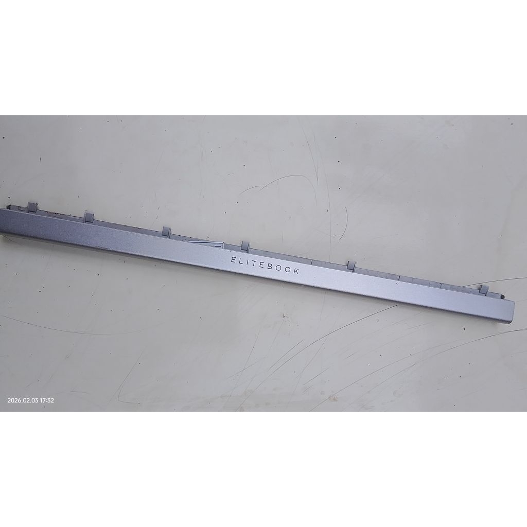 tutup engsel laptop hp elitebook 840 G6