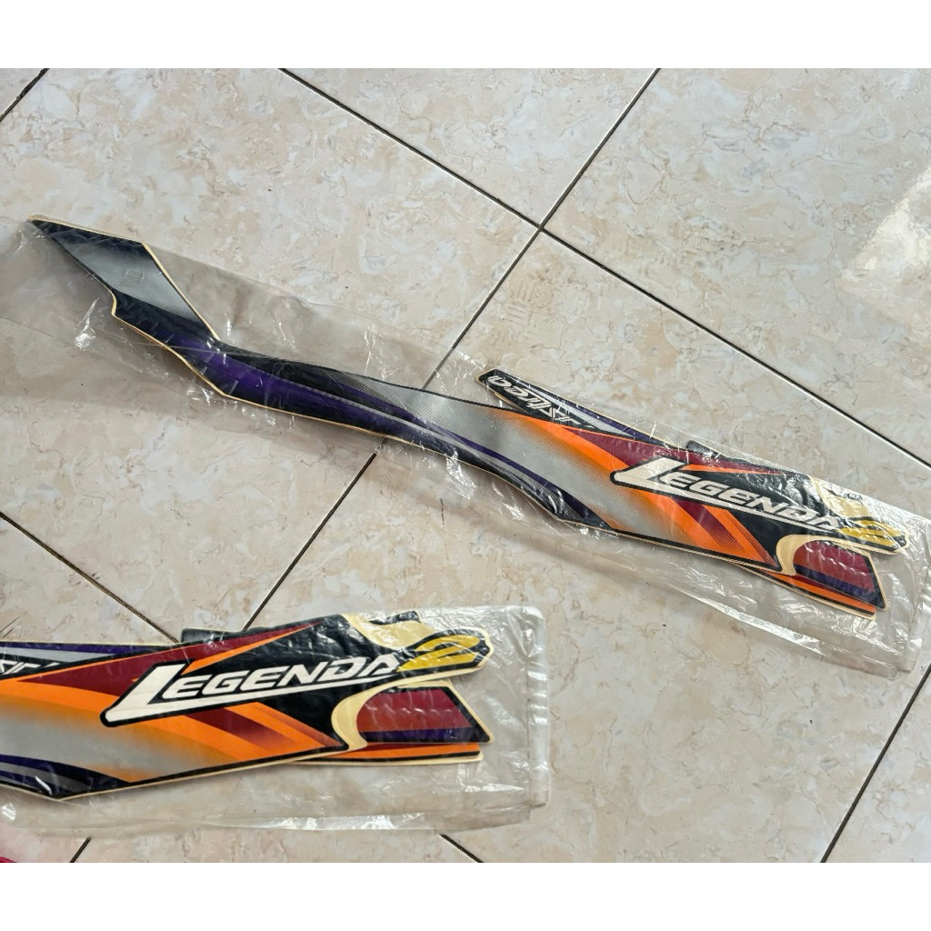 STRIPING ASTREA LEGENDA 2 | striping sticker lis cover body set honda astrea legenda2 legenda 2