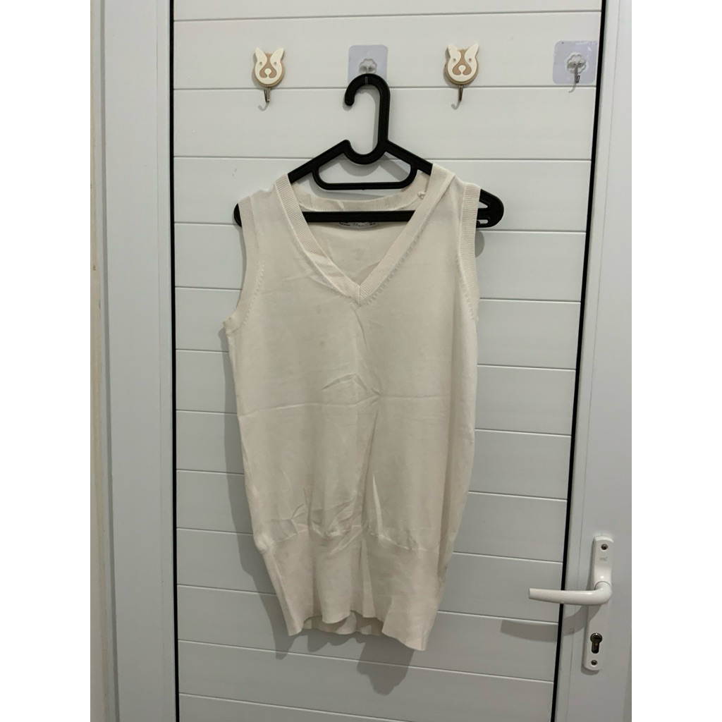 Preloved Vest Putih Zara