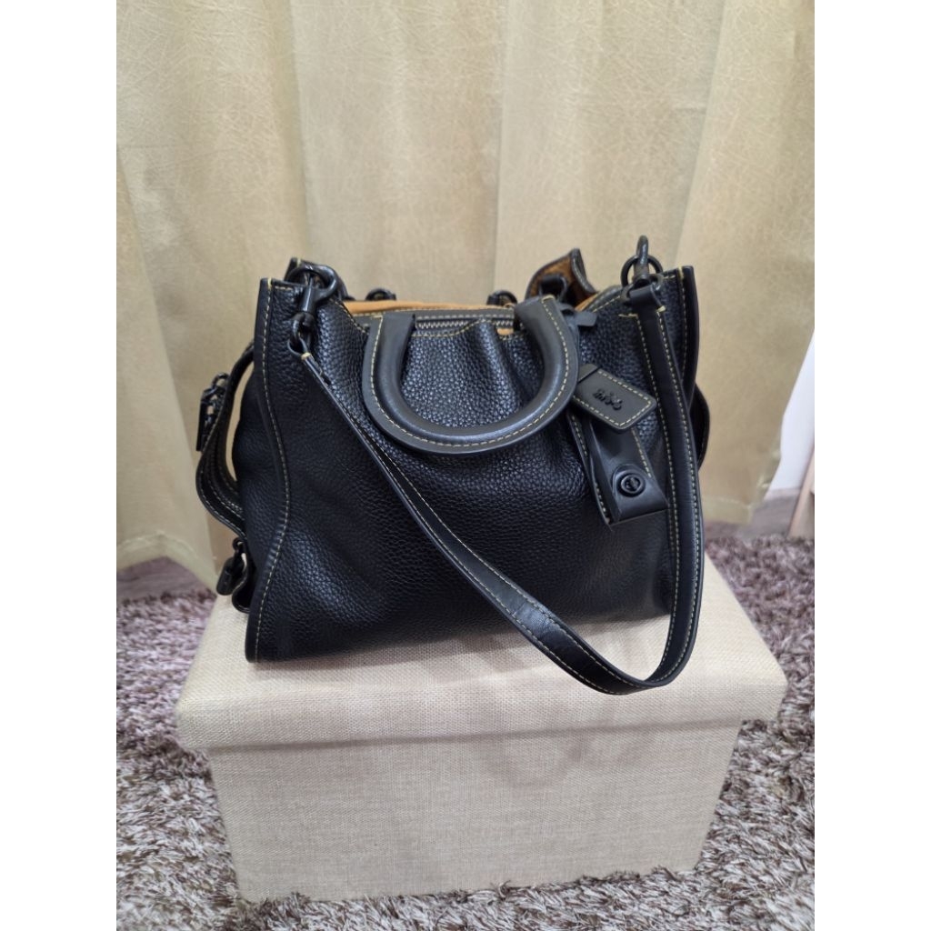 Preloved tas Coach Rogue 30 Black