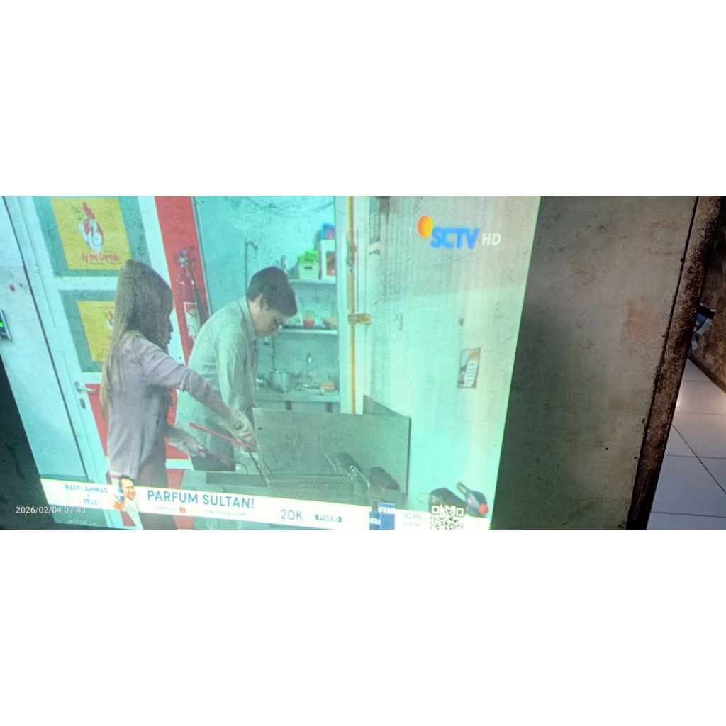 proyektor epson eb-s9 gambar joss minus body pecah