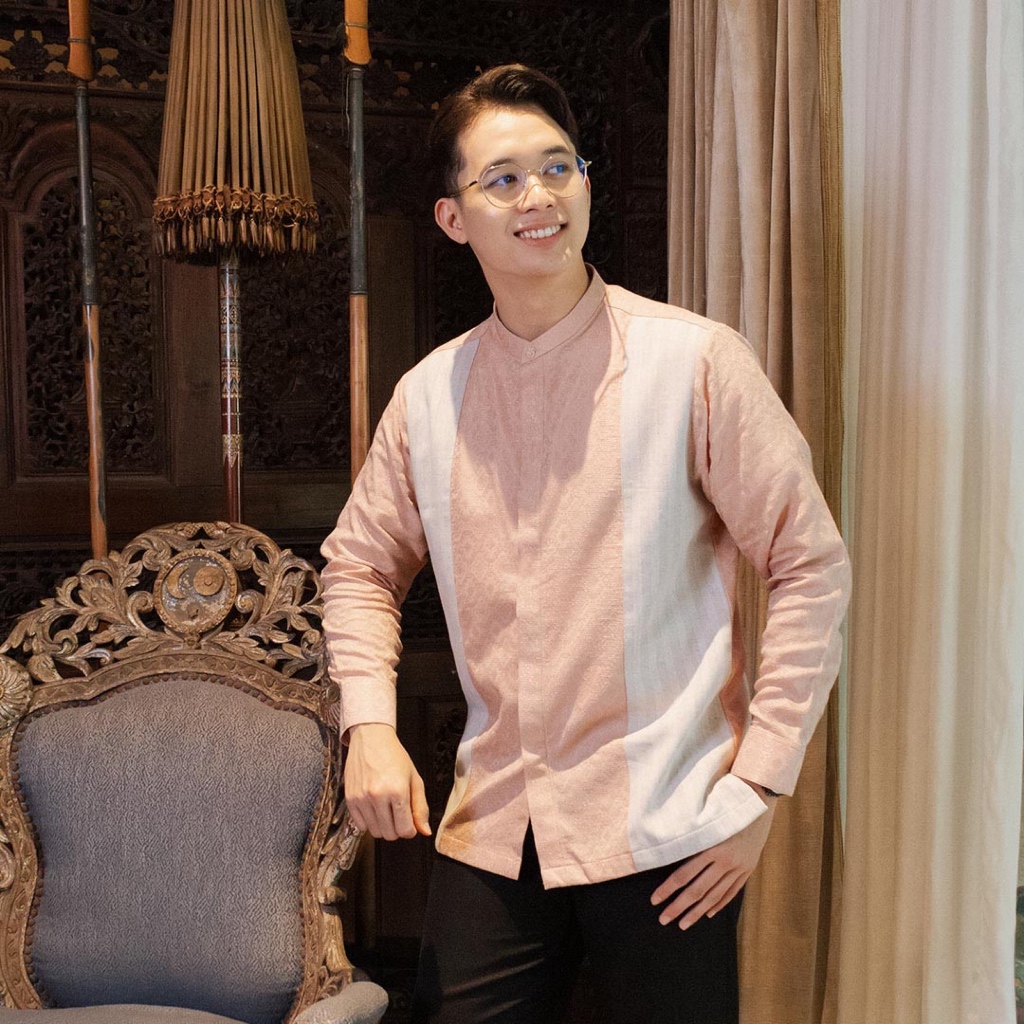 Krekari - Bonolo Kemeja Tenun Lengan Panjang