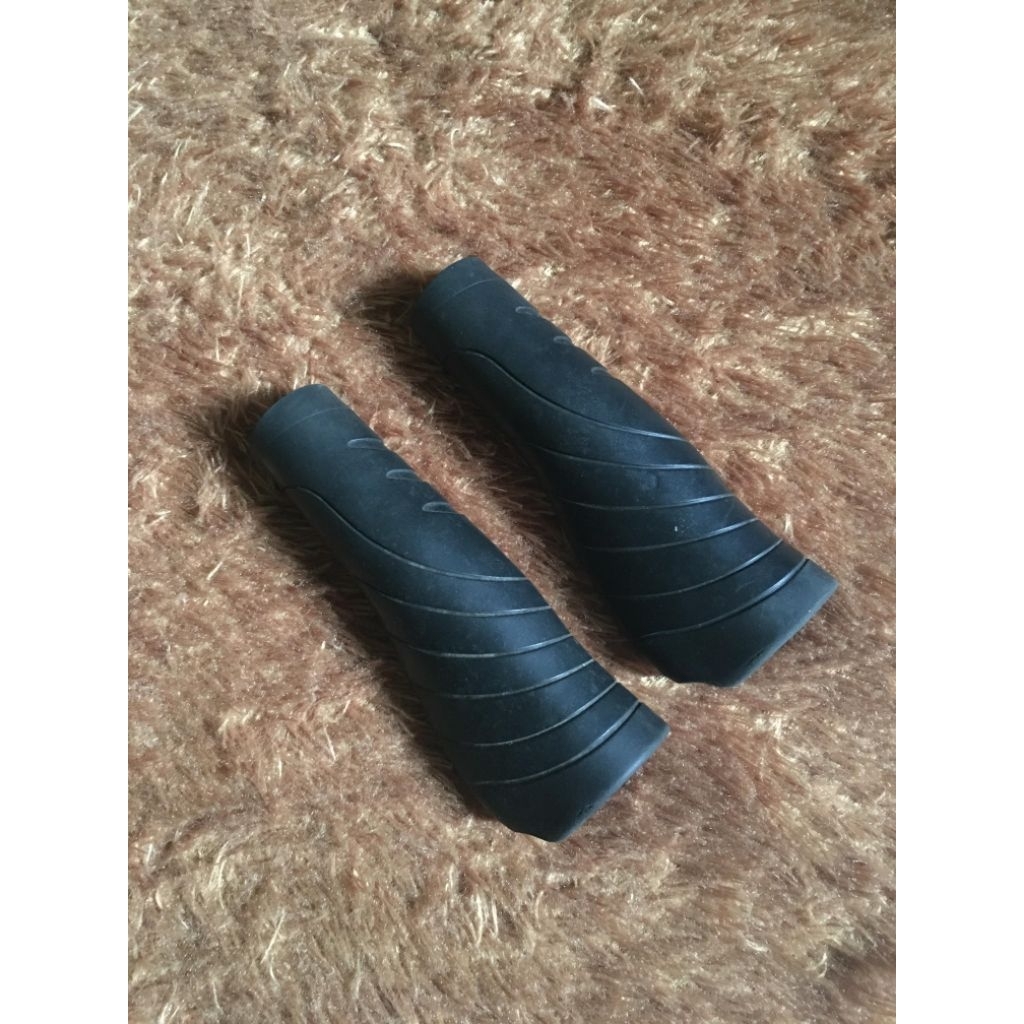 handgrip sepeda copotan polygon empuk
