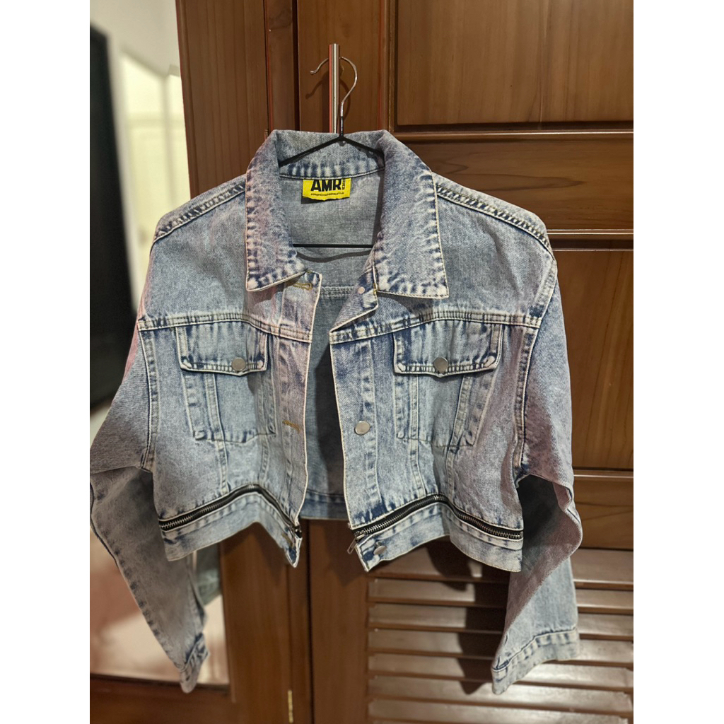 Preloved Jeans Crop AMR Original – All Size