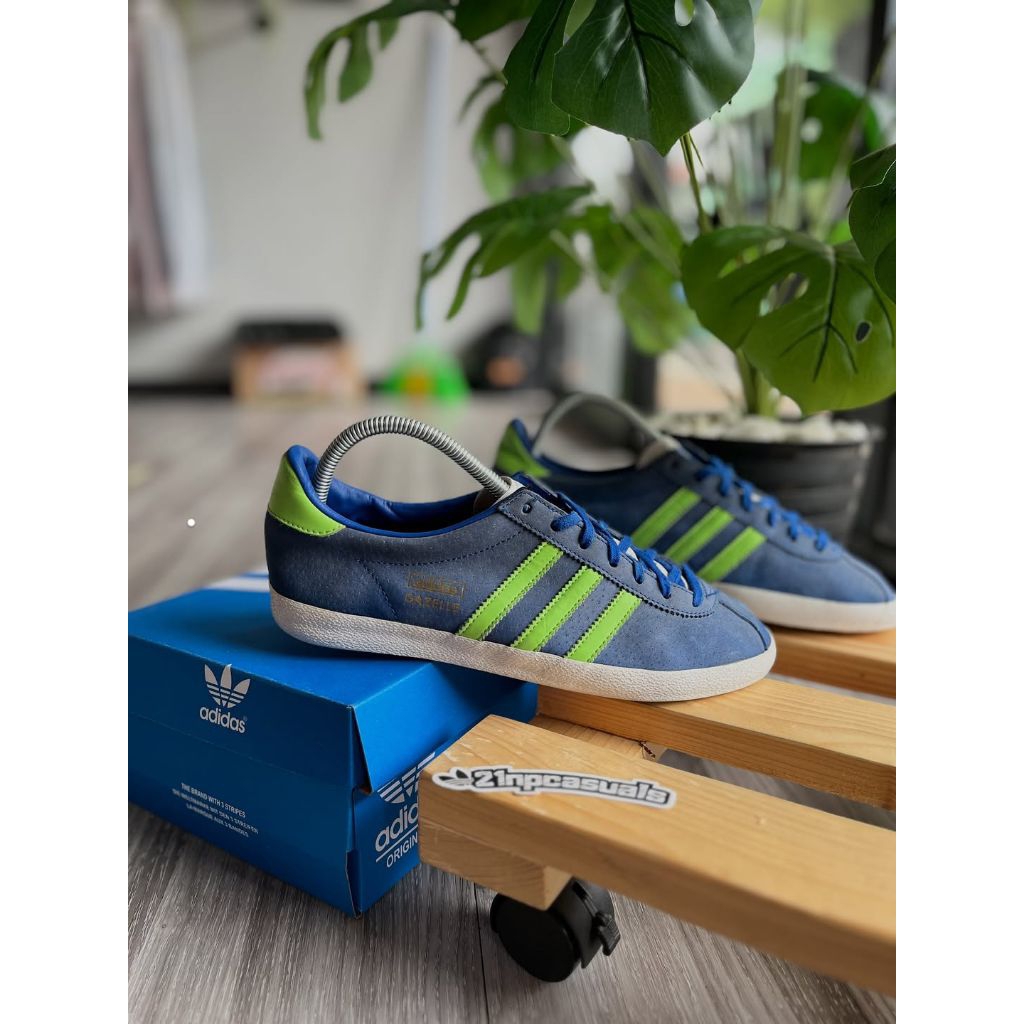 Adidas Gazelle OG second