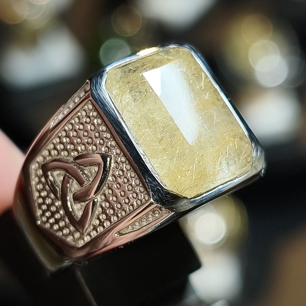 BATU KECUBUNG RAMBUT EMAS ring size 10