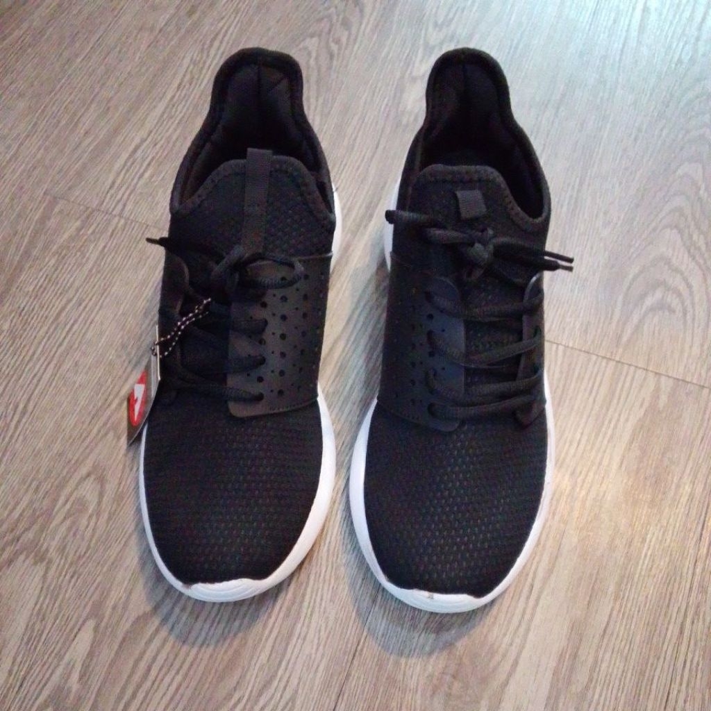 SEPATU JAVEN (M)