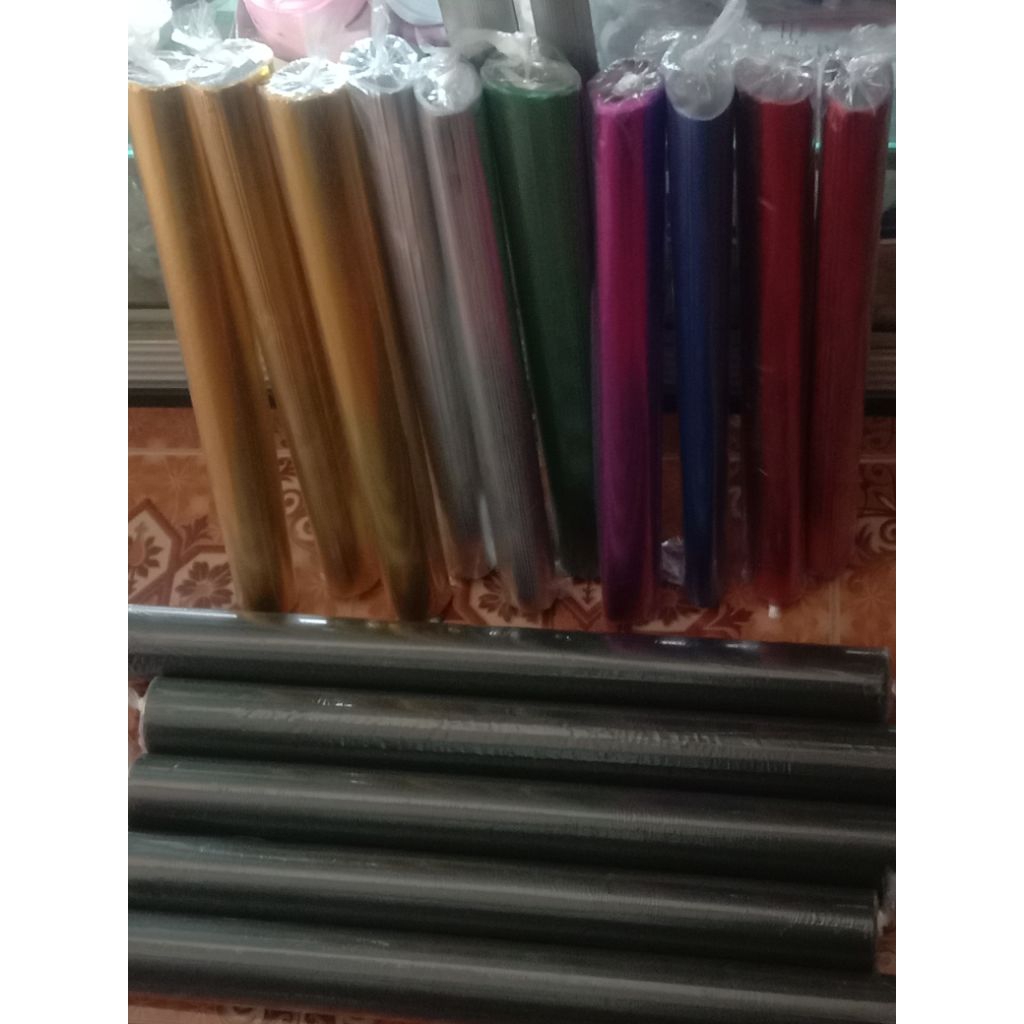 kertas metalik warna 1roll isi 10 kertas