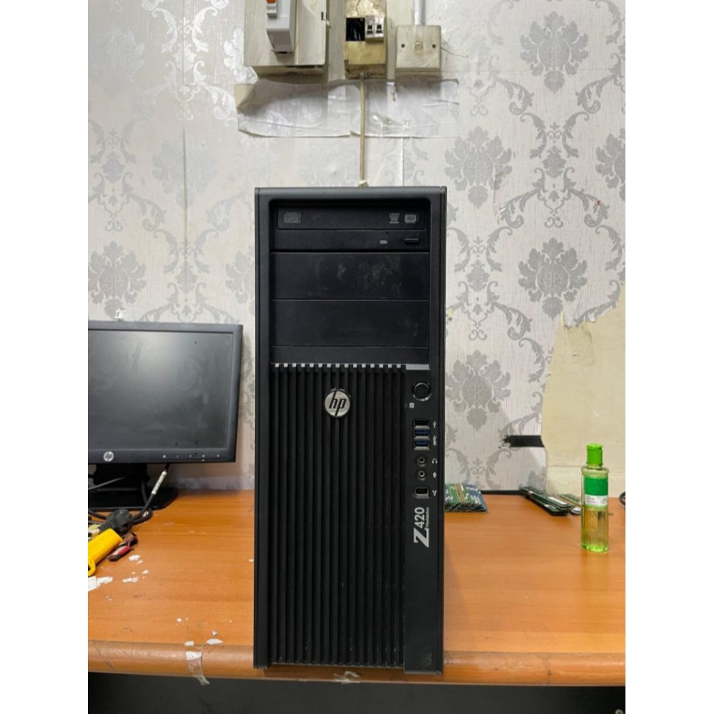 SPU SERVER HP Z420 INTEL XEON E5 1607 RAM 8 GB SSD 256 GB BERGARANSI DAN BERKUALITAS