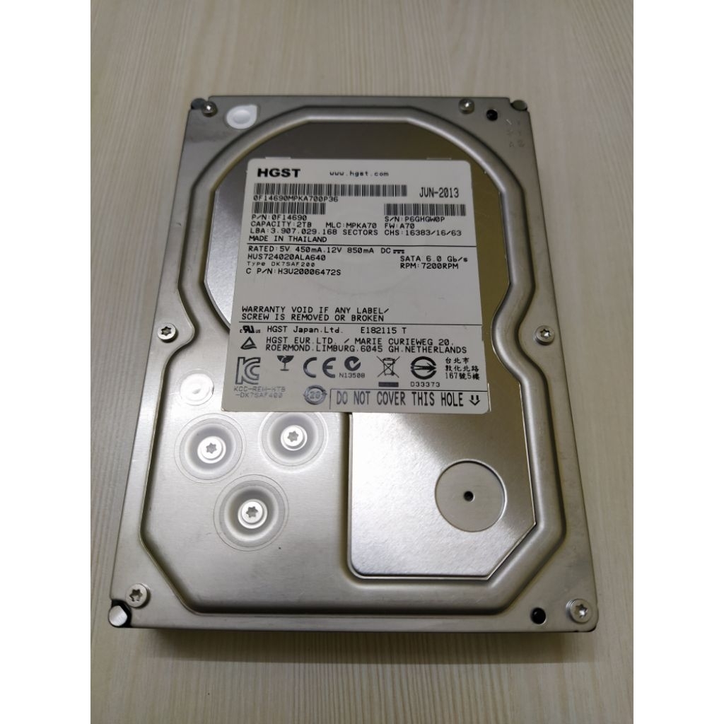 HARDDISK HDD 3.5 INCH 2TB Dan 3 TB . normal. Utk Pc, cctv dan server.