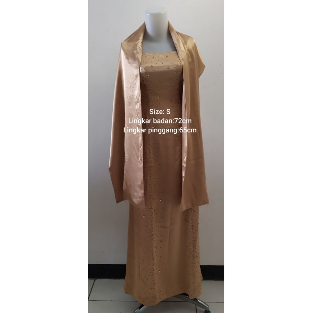 Dress pesta Yun payet caramel(Preloved)