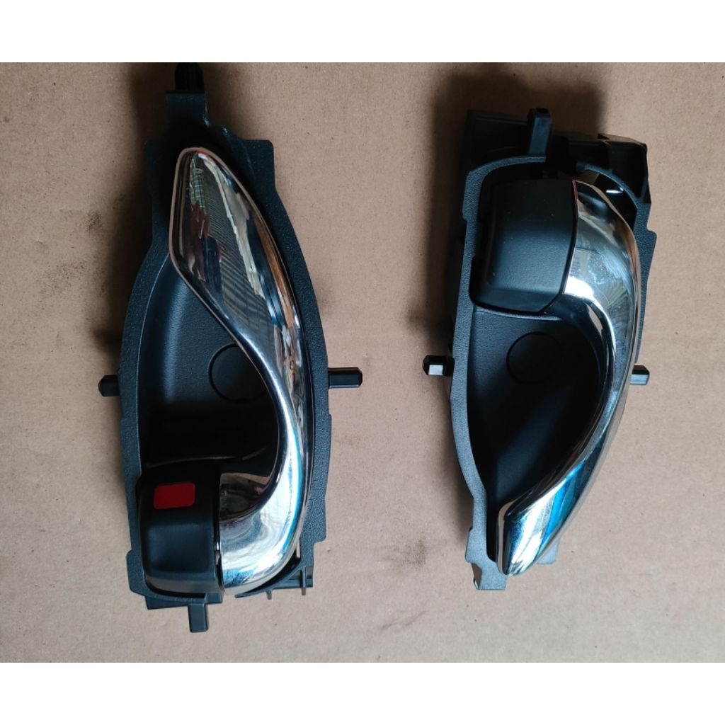 handle pintu depan kanan /kiri Yaris 2013-2016