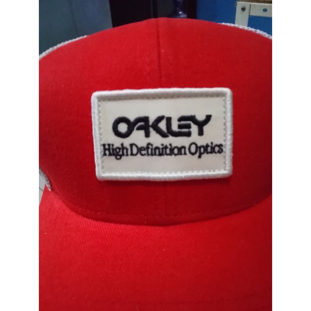 New Topi trucker new edition Limited edition Oakley001