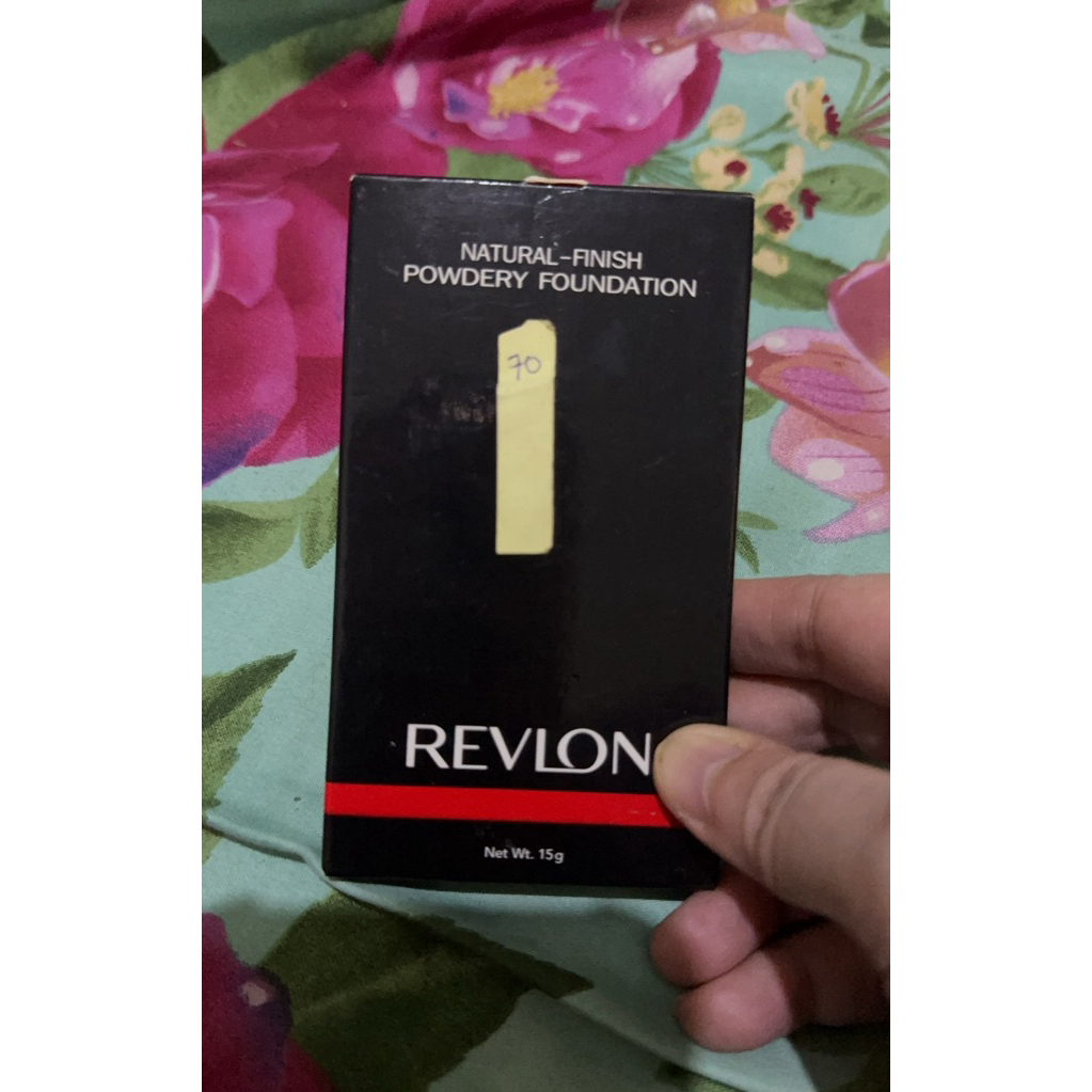 Revlon powder foundation