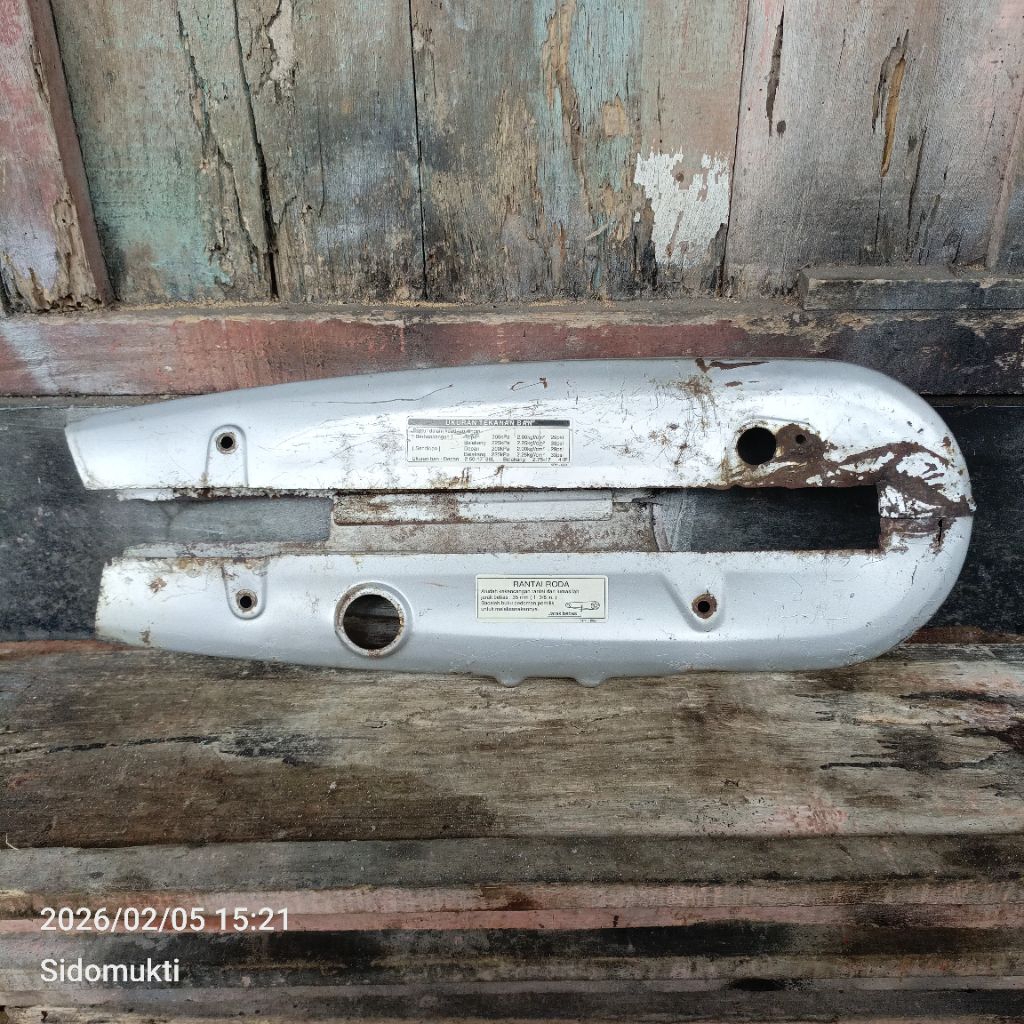 Katengkas Ketengkas Cover Tutup Rantai Honda Karisma 125D KPH Original Copotan