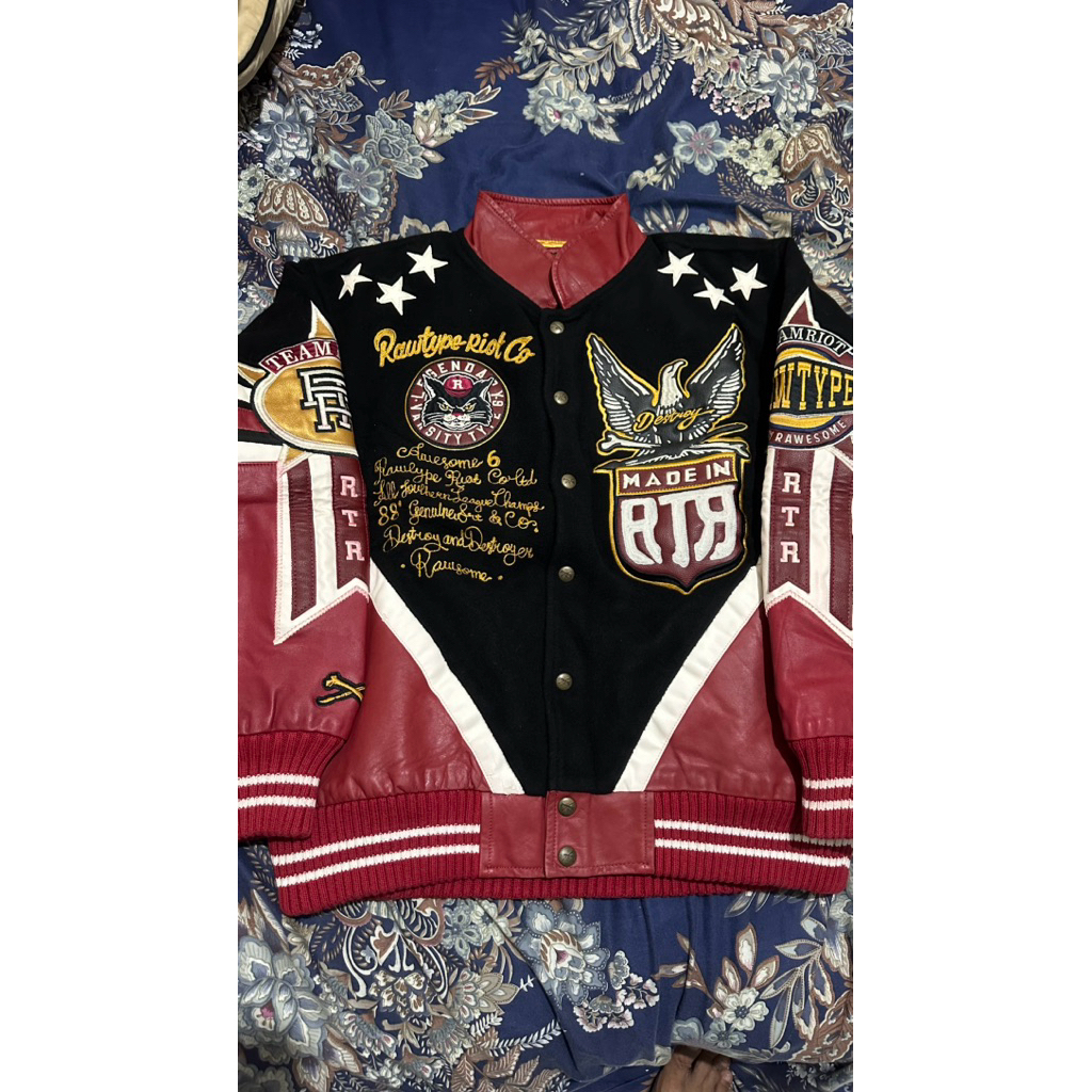 VARSITY RAWTYPE RIOT LEGENDARY 6 ( Jacket Only )