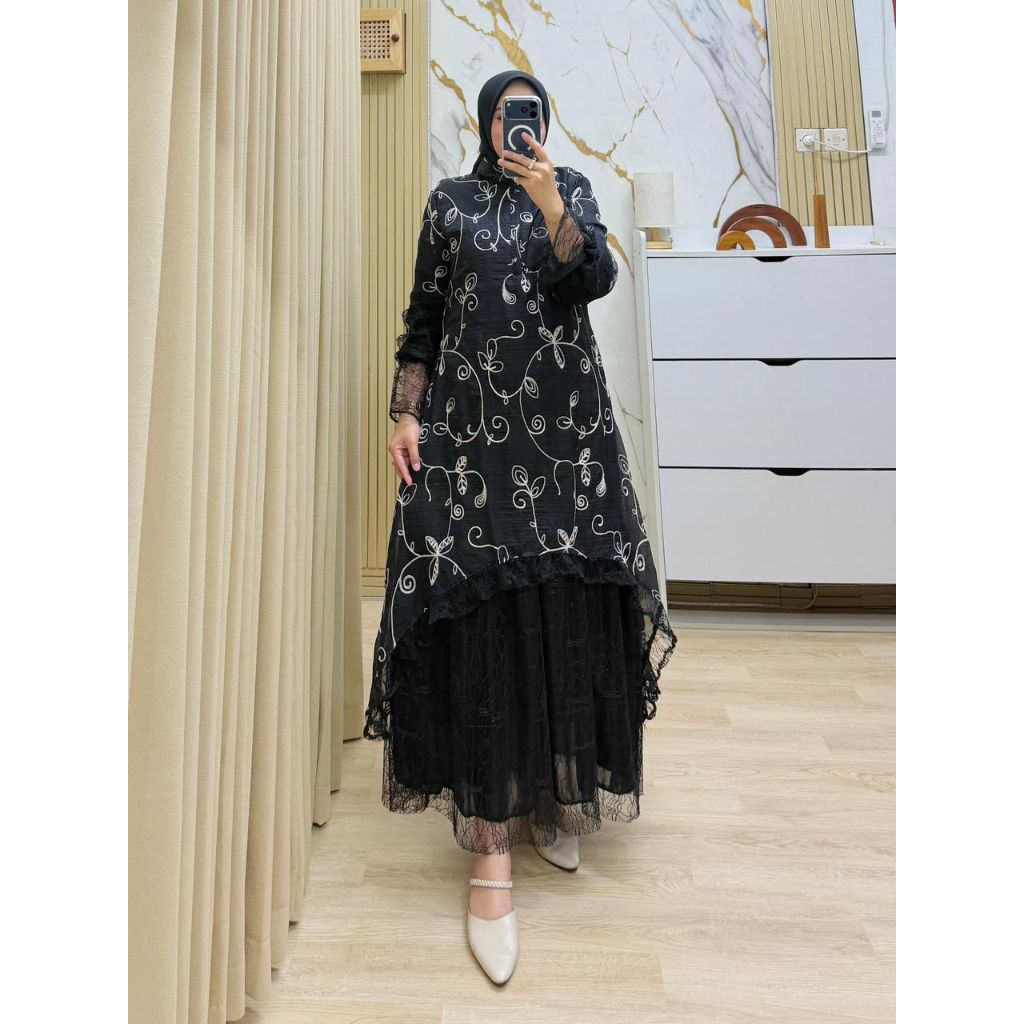 ALVINA DRESS BAHAN FAIRY CREPE MIX CANTILI LD 110 PANJANG 140