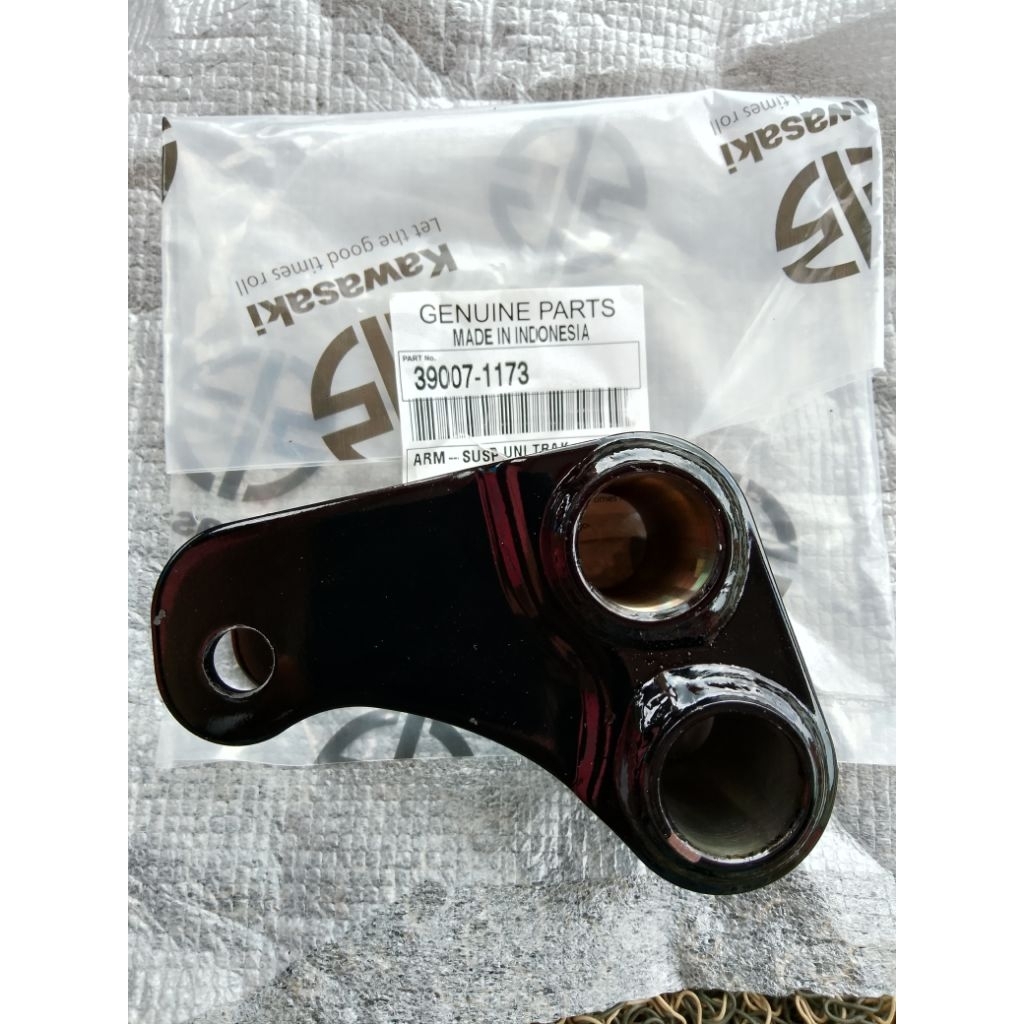 besi unitrack ninja r/Arm Suspensi Unitrak Unitrack Monoshock Ninja 150 R SS