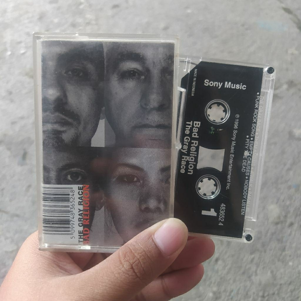 Kaset Pita Bad Religion - The Gray Race