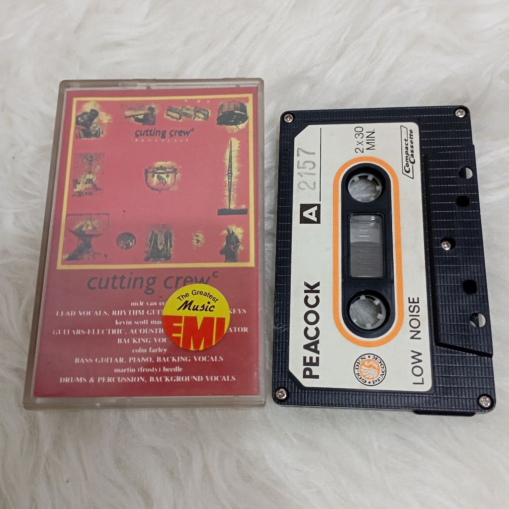 Kaset Pita Import Cutting Crew